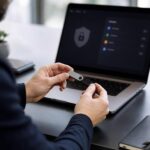 découvrez des astuces simples et efficaces pour sécuriser vos cryptomonnaies et protéger vos investissements contre les risques de piratage.